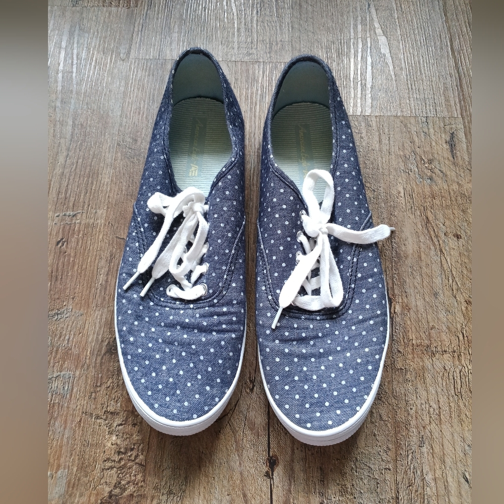 American Eagle Outfitters Navy Polka Dot Canvas Tennis Shoes Size 9